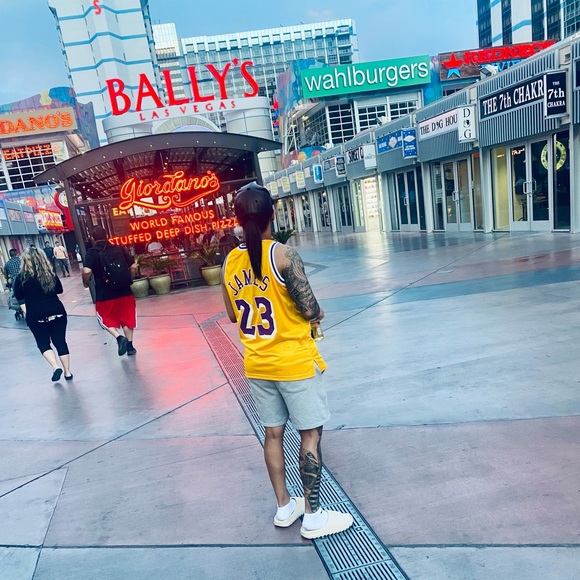 ballouttaytay22